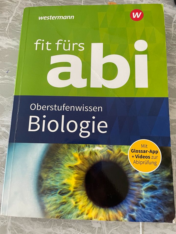 Biologie Fit fürs  abi Oberstufenwissen +Lösungen in Krefeld