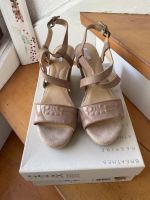 Geox Sandalen neu beige m. Muster, NP 99,99,Gr.41, Karton Stuttgart - Weilimdorf Vorschau