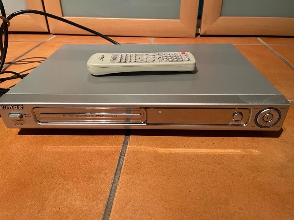 DVD Player in Kisdorf