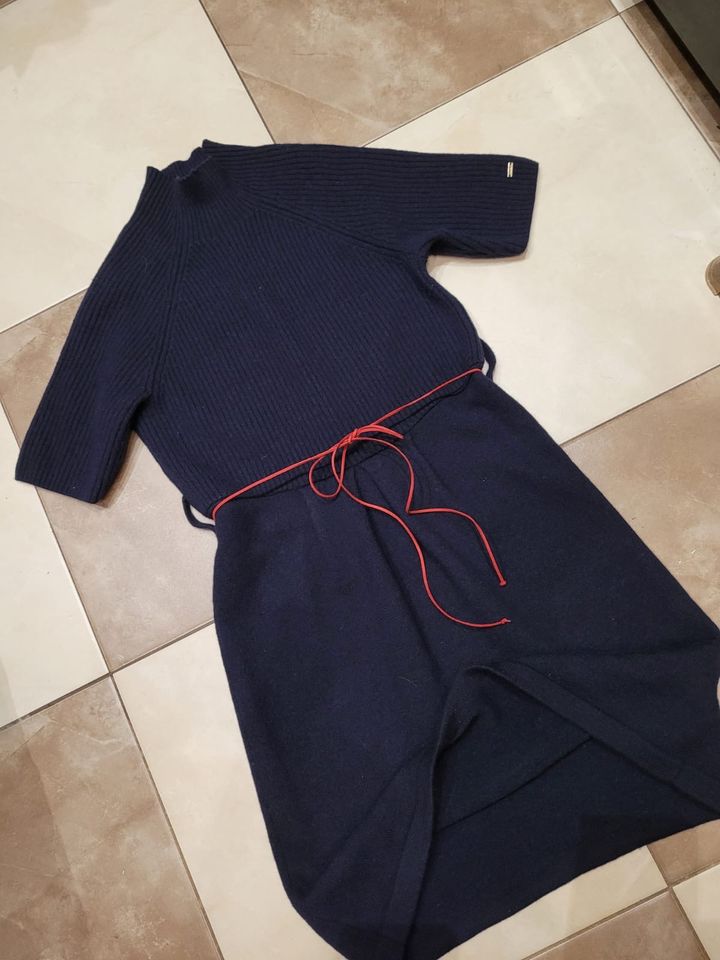 Tommy Hilfiger strickkleid gr m-l in Essen