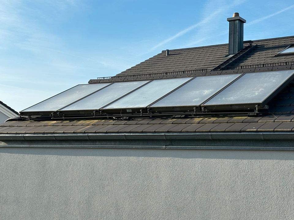 Solaranlage zu verkaufen mit Cs 1.3 Regler in Denkendorf