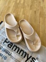 Pummys Größe 38./39 beige flip flops Nordrhein-Westfalen - Essen-Margarethenhöhe Vorschau