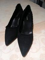 1 Paar Wildleder schwarze PRADA Pumps Gr.40 Nordrhein-Westfalen - Niederkassel Vorschau