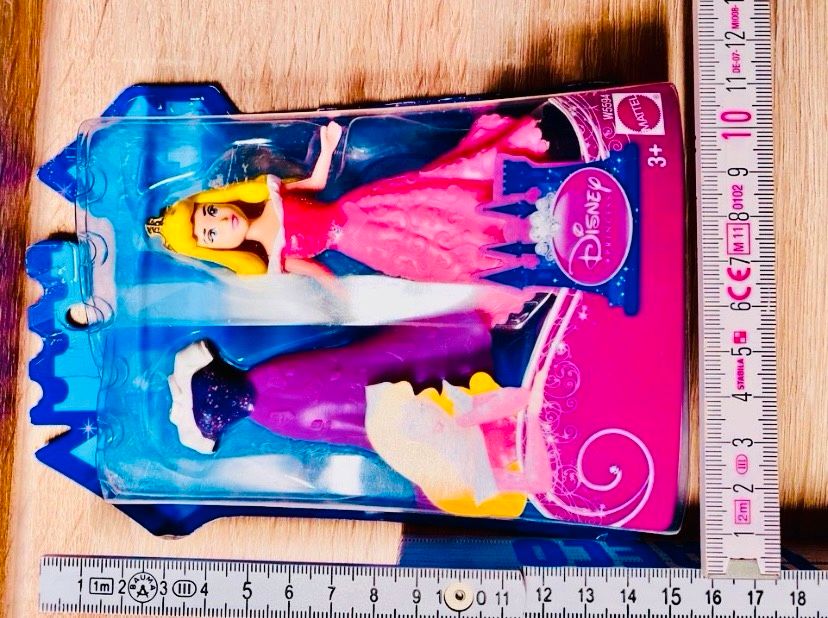 Disney Prinzessin Dornröschen Minipuppe Puppe Kleid Neuwertig in Frankfurt am Main