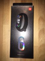 XIAOMI BAND 6 ungeöffnete Originalverpackung Bayern - Zirndorf Vorschau