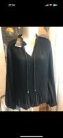 DKNY Bluse Plissee tief schwarz Gr. L Neu m. Etikett Niedersachsen - Oldenburg Vorschau