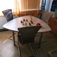 Tisch mit 3 Stühlen Sachsen - Markranstädt Vorschau