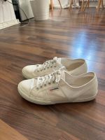 Superga Schuhe weiß Größe 41,5 Berlin - Charlottenburg Vorschau