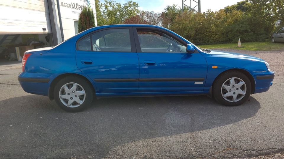 Hyundai Elantra 1.6 Edition Plus 4 Lim. in Neustadt an der Weinstraße