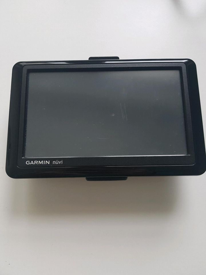 Garmin Nüvi 1490TV Navigationsgerät in Merseburg