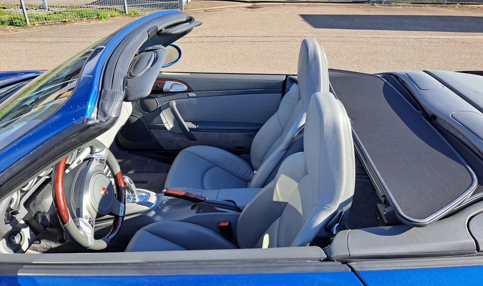 Porsche 997 911 Carrera 4S Cabrio in Waldstetten