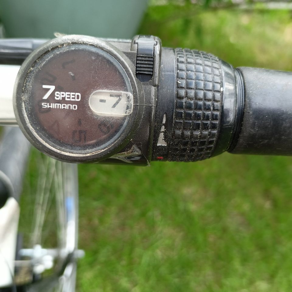 Scott Atlanta Trekkingrad / Citybike 58cm Stahlrahmen Shimano 7 G in Kassel