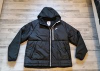 Nike Herren Winterjacke  Größe. XXL Wie Neu Nürnberg (Mittelfr) - Oststadt Vorschau