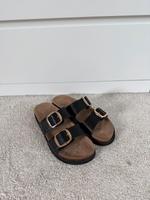 Sandalen ähnlich wie Birkenstock mit goldenen schnallen 39 Aachen - Aachen-Mitte Vorschau