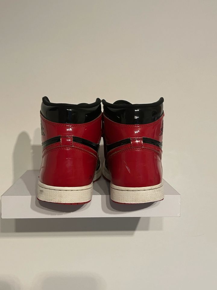 Jordan 1 Patent Bred EU45 in Stuttgart