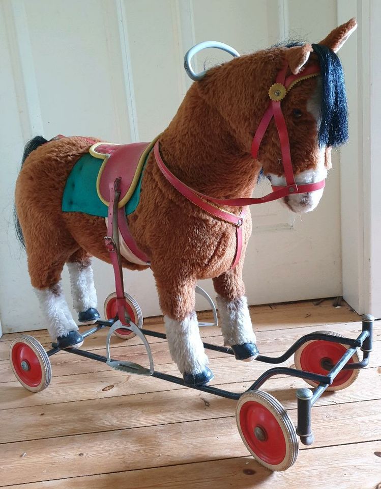 Steiff Reit-Pony Schaukelpferd antik mit Stimme in Hamburg