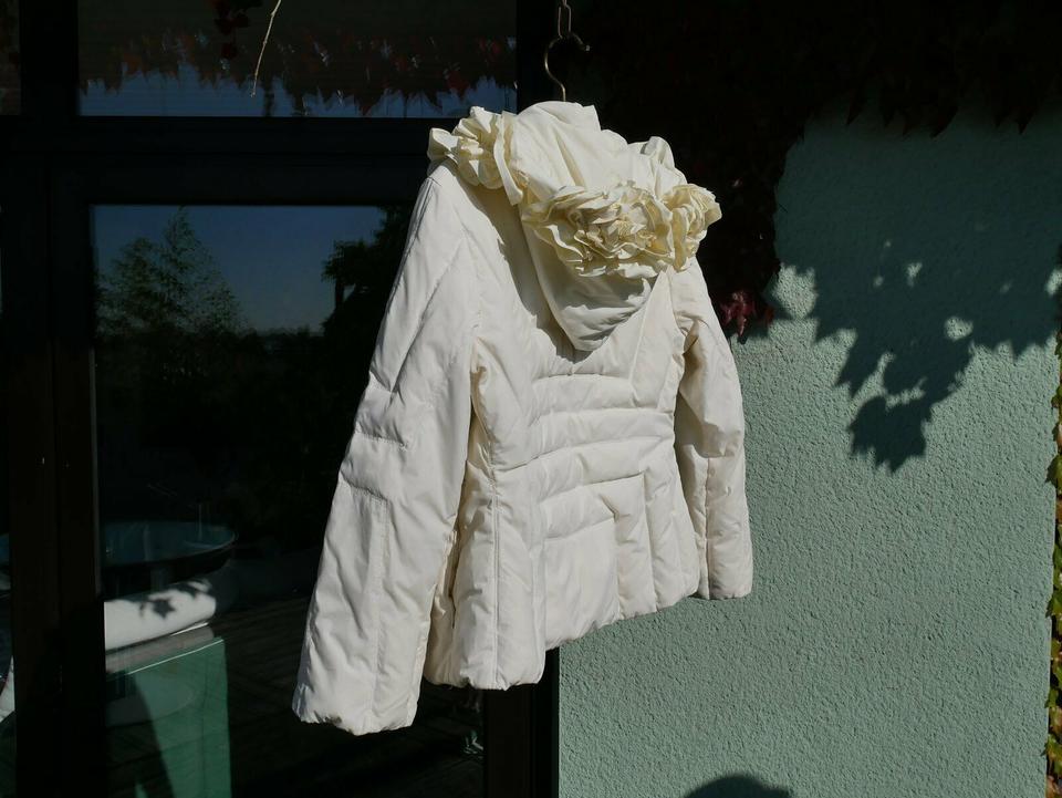 MONNALISA, entzückende weiße Winterjacke, Anorak, Gr. 134 / 140 in Raunheim
