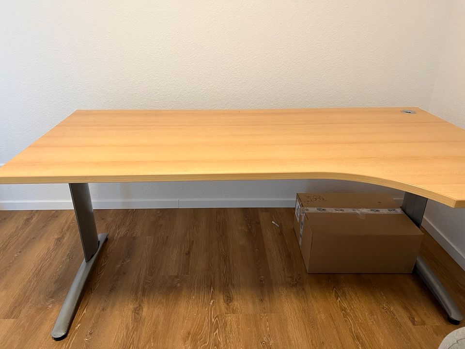 Schreibtisch in Dortmund