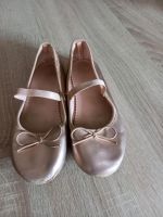 Süße Ballerinas H&M Größe 31 rose metallic Schleswig-Holstein - Neumünster Vorschau