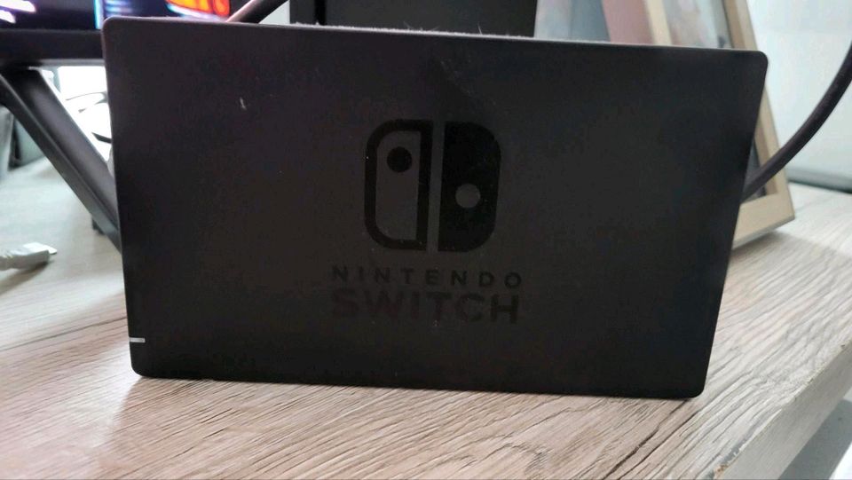 Kaum Gebrauchte Nintendo Switch in Hilden