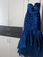 Abendkleid Royal Blau mit Schleppe Nordrhein-Westfalen - Solingen Vorschau