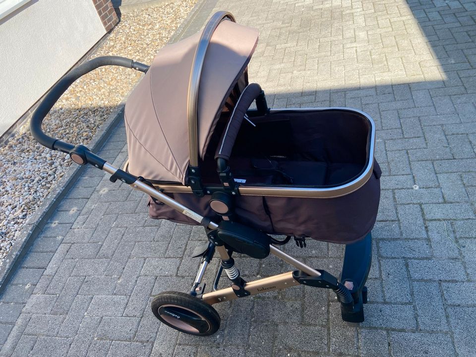 Belecoo Kinderwagen und Maxicosi in Cloppenburg