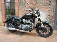 Royal Enfield Super Meteor 650 Astral schwarz Friedrichshain-Kreuzberg - Kreuzberg Vorschau