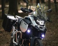 Motorrad mieten (BMW F900GSA) in Kroatien (Split) Sachsen-Anhalt - Merseburg Vorschau