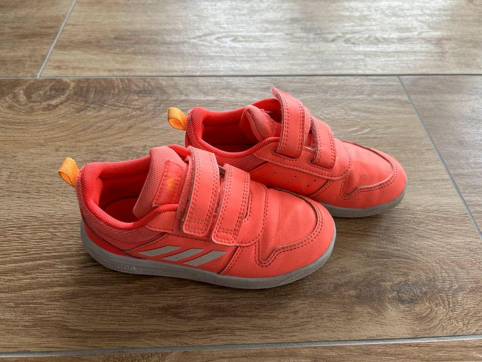 Adidas Sneaker 27 Klettverschluss Neonpink in Rimbach