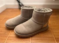 UGG Australia Classic Mini Metallic Boots * 37 Duisburg - Röttgersbach Vorschau