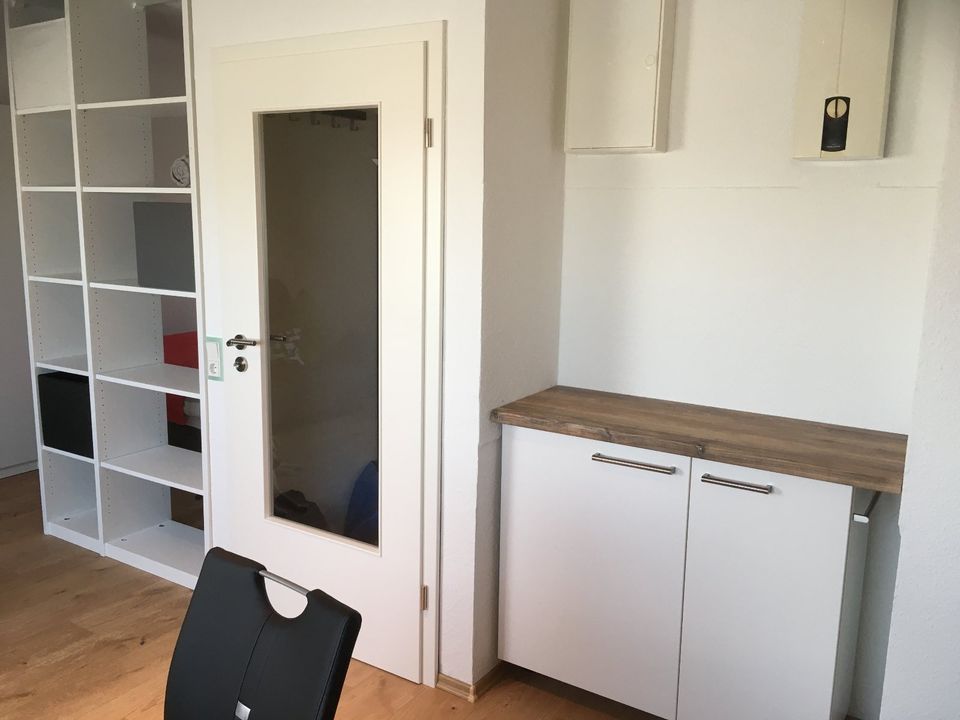 Voll ausgestattetes, helles, ruhiges Apartment in Solingen-Ohligs in Solingen
