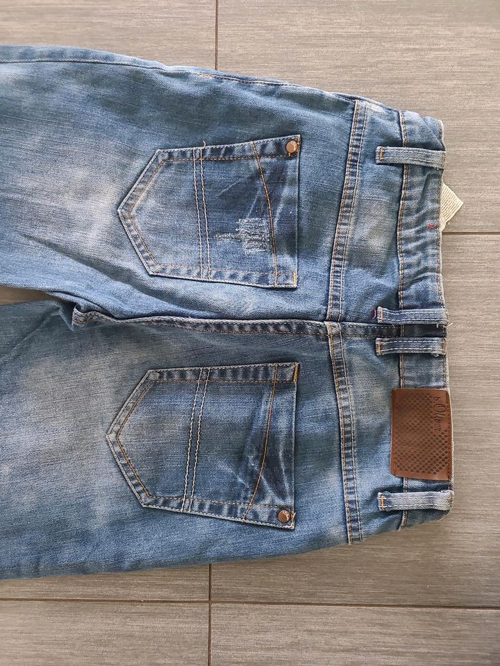 s'Oliver jeans Hose Größe 164 in Plüderhausen