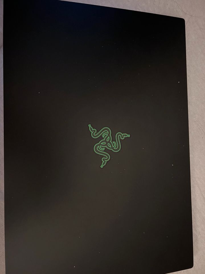 Gaming notebook Razer blade 14 Ryzen 9 5900HX | RTX 3070 | 165hz in Frankfurt am Main