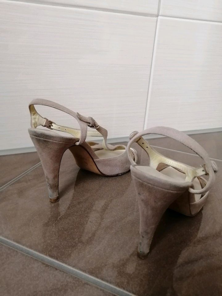 CHANEL Damen Leder  Sandalen Gr.37    199€ in Berlin