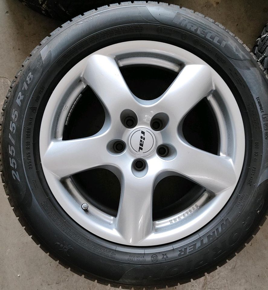 18" BMW X5 Radsatz Winterreifen 225/55R18 Rial 8,5x18 5/120 ET45 in Hilden