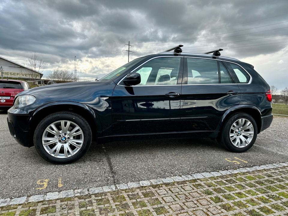 BMW X5 xDrive40d M-Paket Schweizer Zulassung in Konstanz
