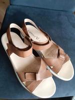 Caprice Comfort Sandalen 7 H Neu Nordrhein-Westfalen - Meschede Vorschau