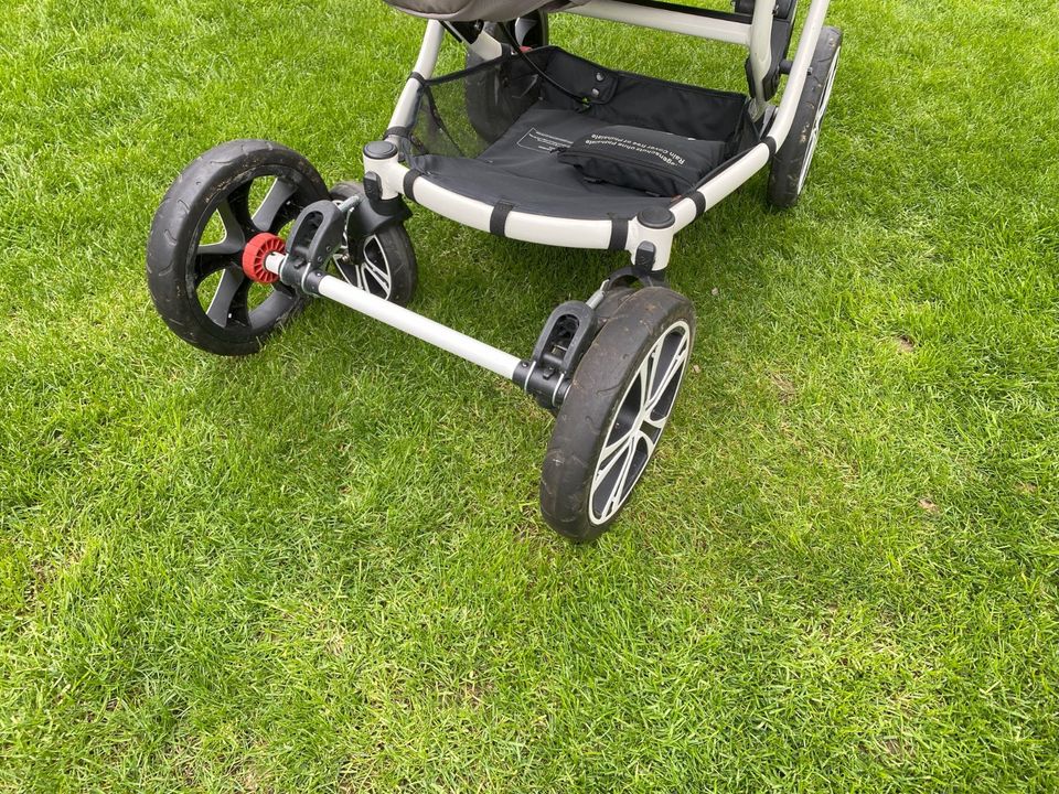 Gesslein F10 Kinderwagen/Buggy in Eppingen