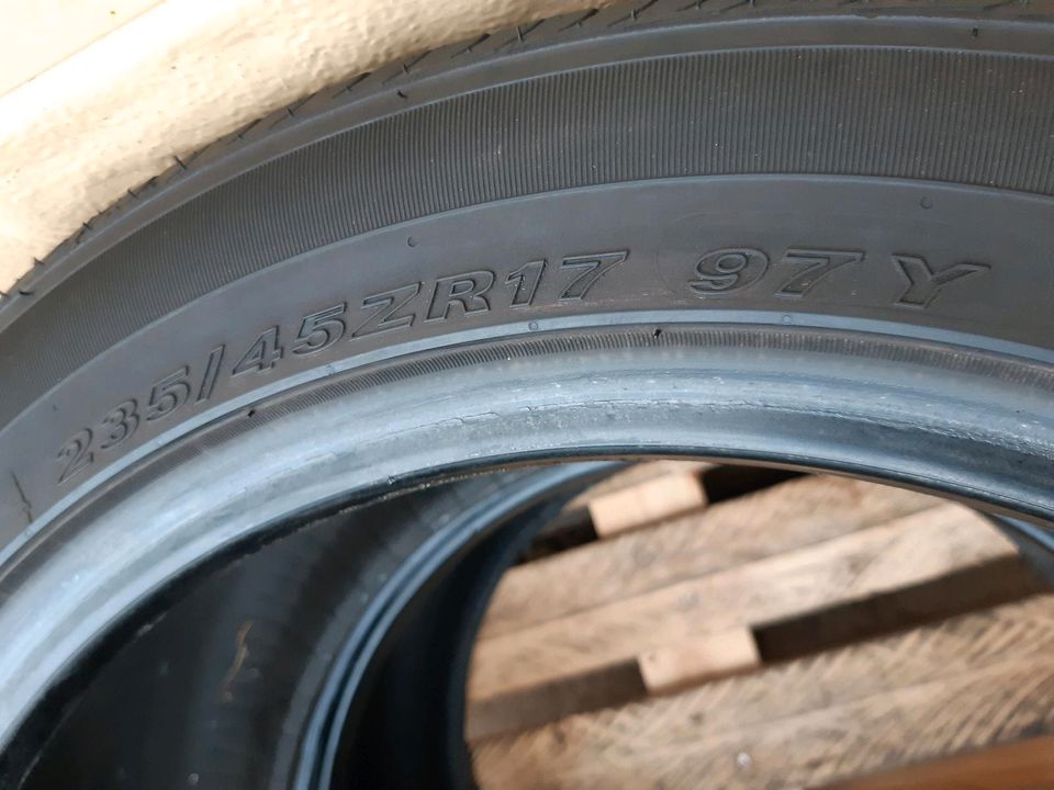 235/45/17 Nexen Reifen in Rastatt