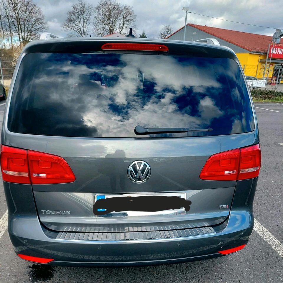 VW Touran 7 sitzer 1.4 TSI in Bendorf