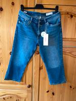 Damen Capri Jeans (S.oliver) Gr.40 NEU Hessen - Hohenstein Vorschau