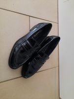 Tamaris Slipper schwarz Lack Gr. 39 wie neu Touch it Baden-Württemberg - Denzlingen Vorschau