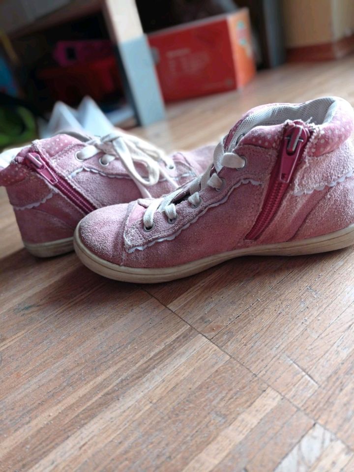 Schuhe knöchelhoch, pink mit Blumen, 29 in Worms