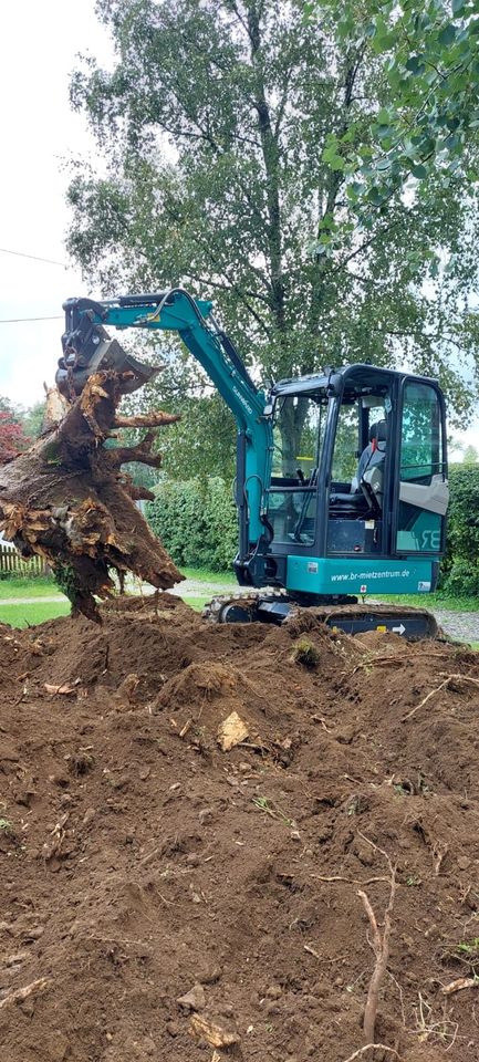 Minibagger mieten 1,8t inkl. Löffelpaket in Bad Endbach