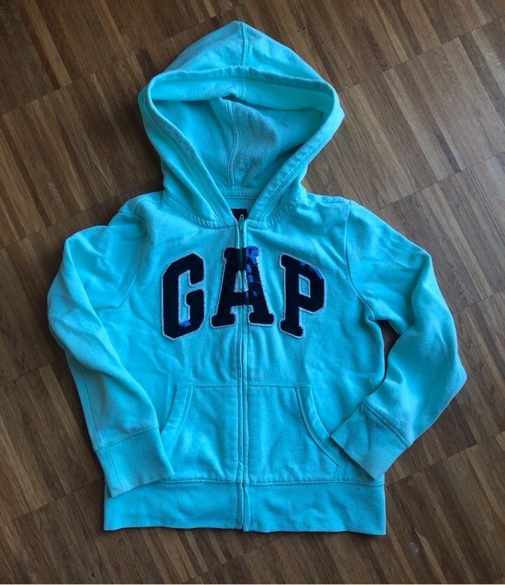 GAP Jacke Sweatjacke in Halle