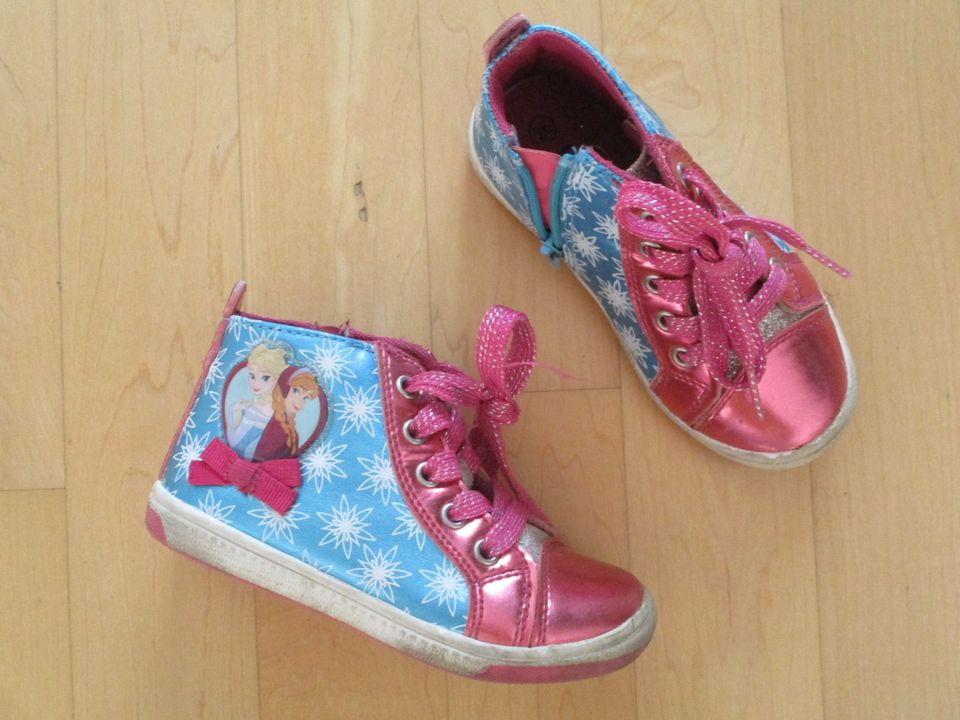 Tolle Sneakers Elsa&Anna frozen glänzend Gr.26 in Frankfurt am Main