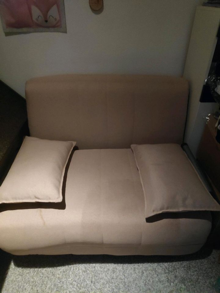 Sofa ausklappbar in Herne