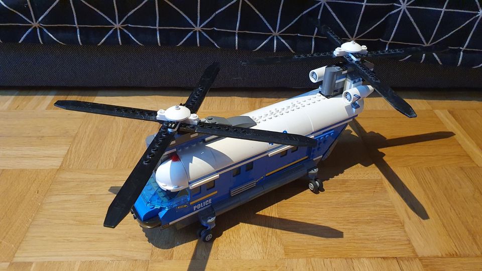 LEGO® City 4439 Hubschrauber mit Doppelrotor in Berlin