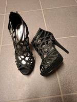 Offene Schwarze High Heels, Neu Bayern - Abensberg Vorschau