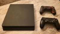 Playstation 4 Slim 1 TB mit 2 Controller und Spiele Sachsen - Leippe-Torno Vorschau